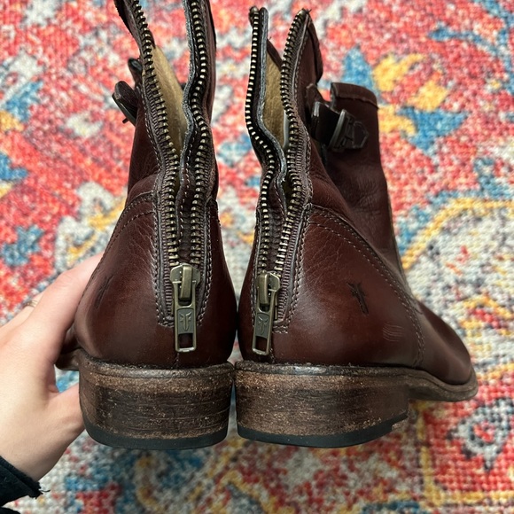 FRYE BOOTS - Picture 5 of 9